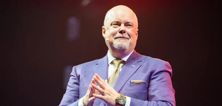 Eric Worre: Liderazgo en la Educación del Network Marketing